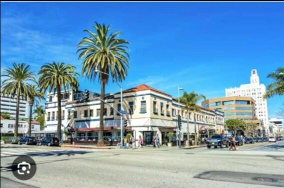 Ocean View In Marina Del Rey Near Venice